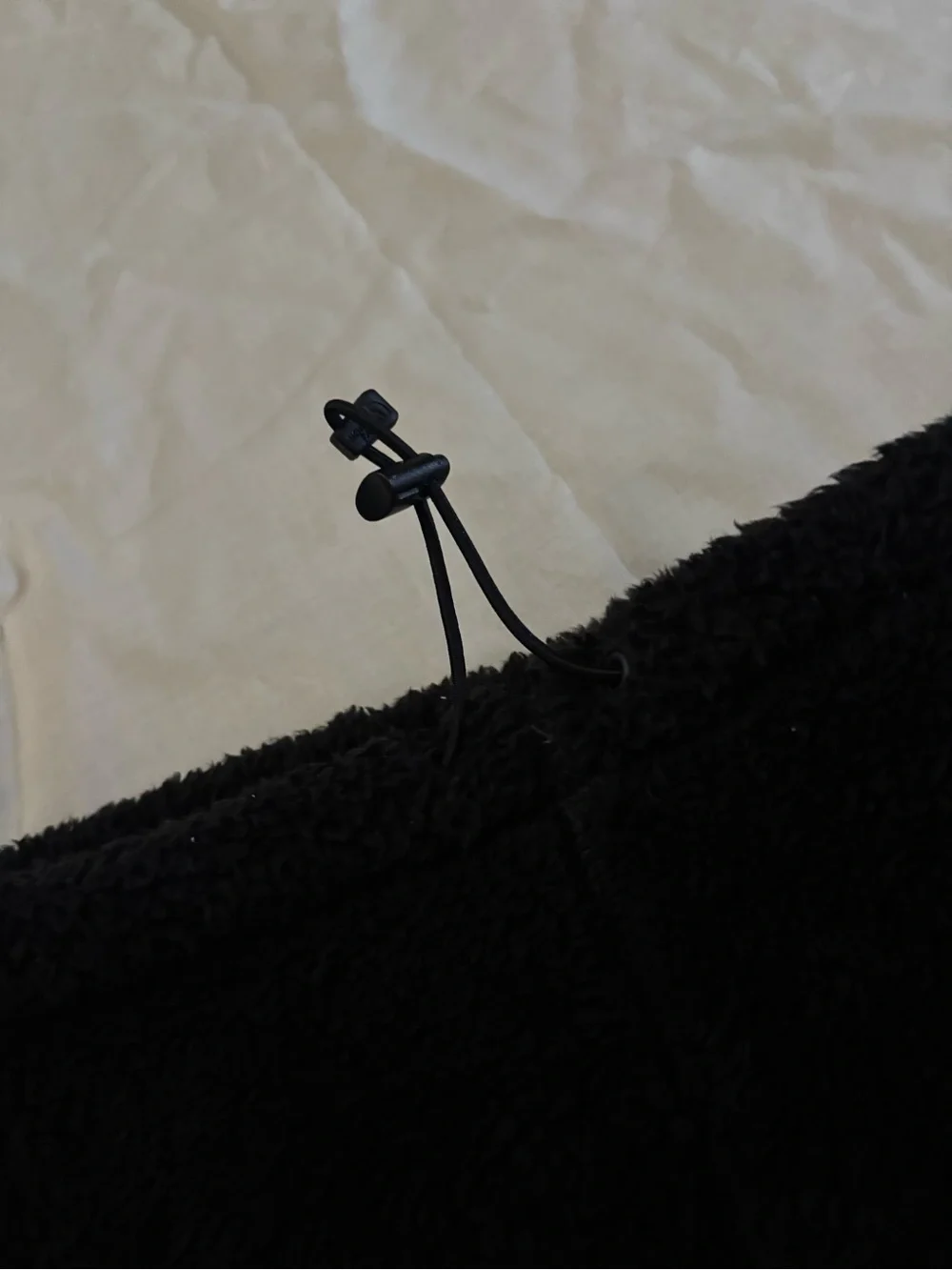 The North Face Black Sherpa Neck Warmer - Picture 5 of 5